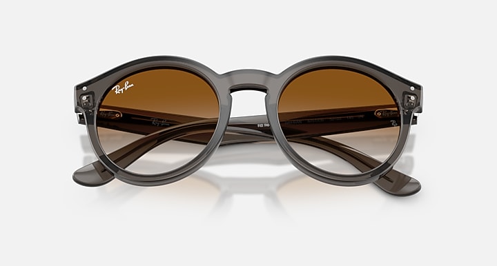 Ray-Ban 2180 REVERSE Transparent Dark Grey with Clear Gradient Brown Gradient lenses - Closed Front