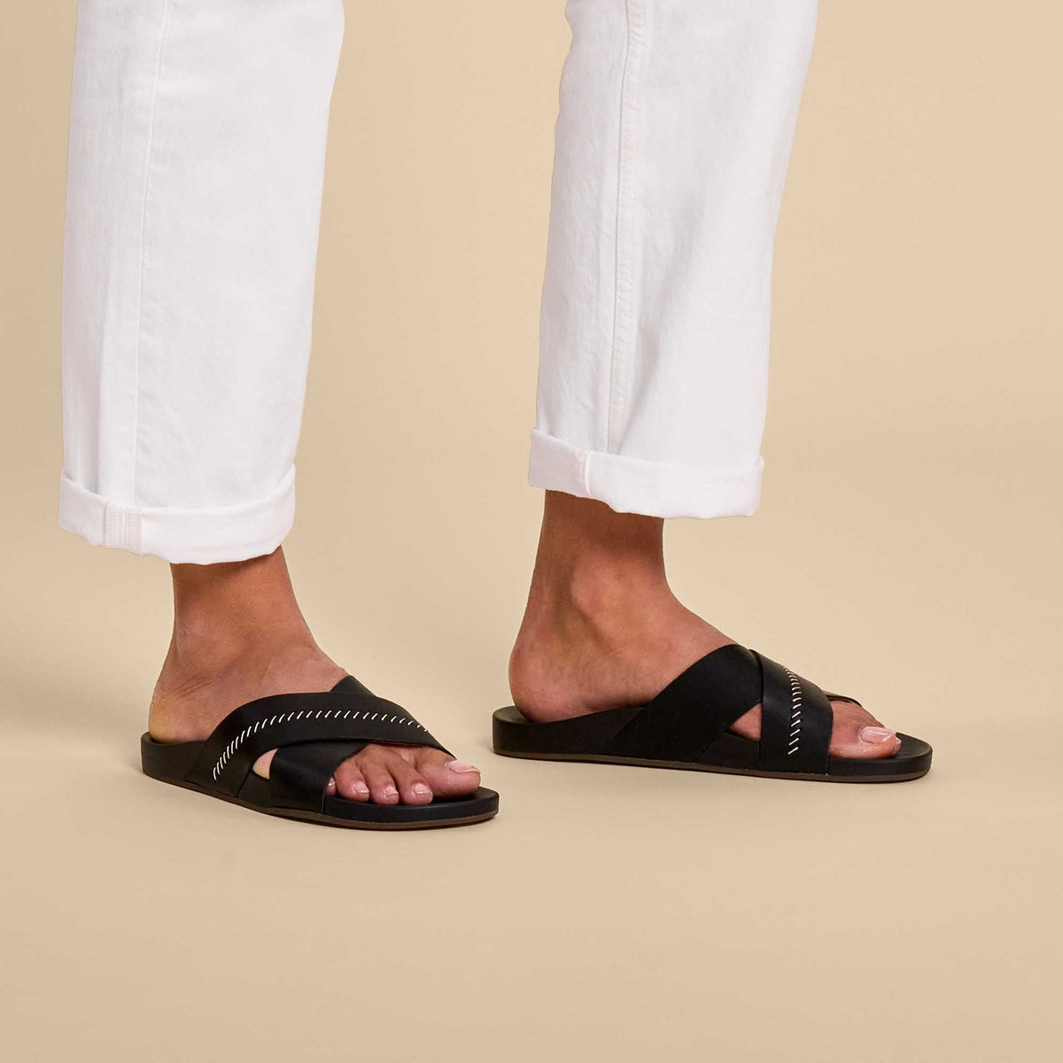 Kīpe'a Olu - Black